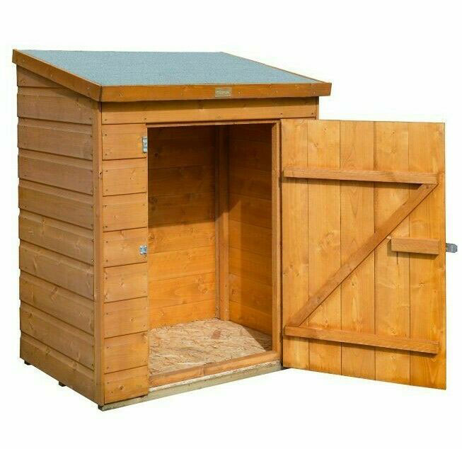 6 x 3 Rowlinsons Wooden Lockable Patio Store